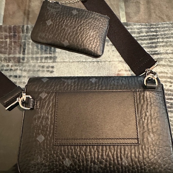 MCM Black Visetos Crossbody with card case - Picture 6 of 9